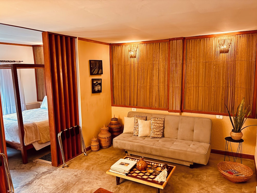 Boutique Casa Teatro Hotel 24/49