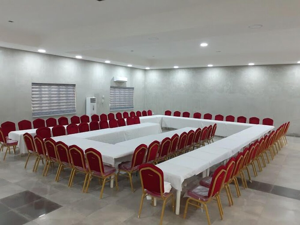 Abeokuta Hill View Hotel 33/50