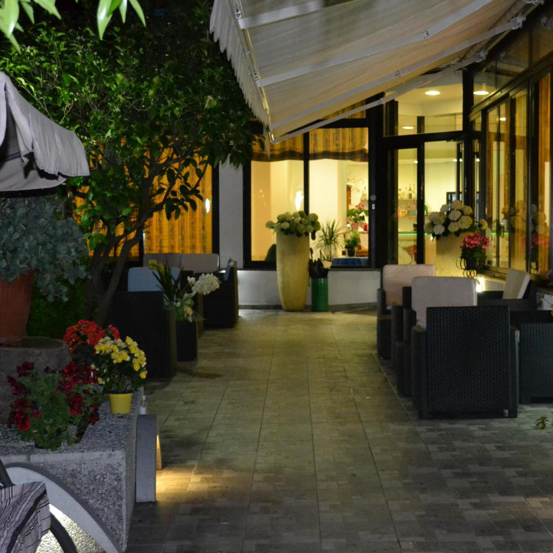 Hotel Villa Camilla 34/56