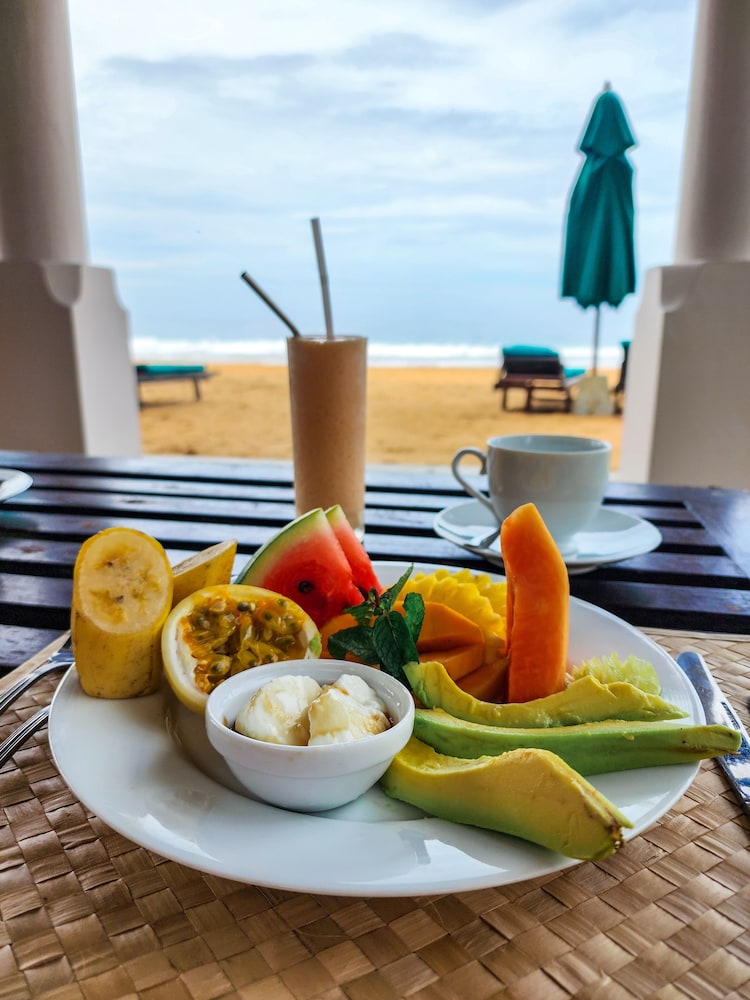 Suite Lanka 35/50