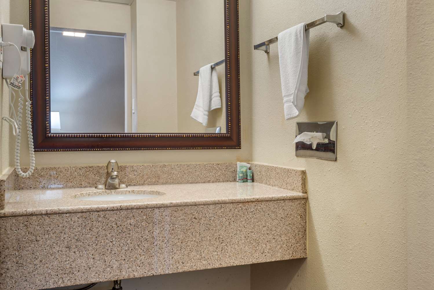 غرفة بسرير كينج، Best Western Fort Washington Inn 5/5