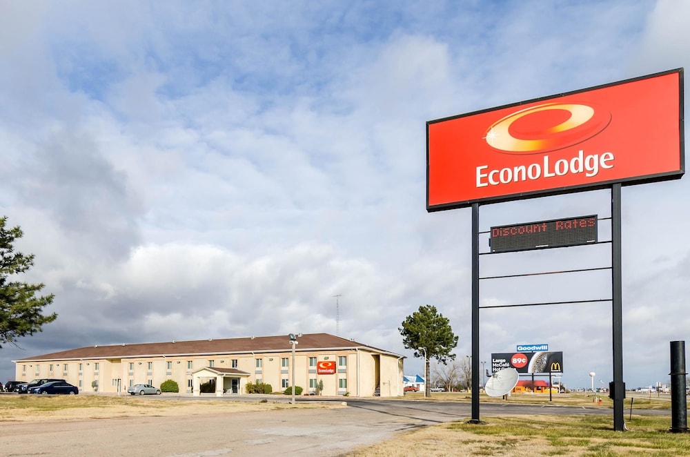Econo Lodge Lexington, NE 5/44