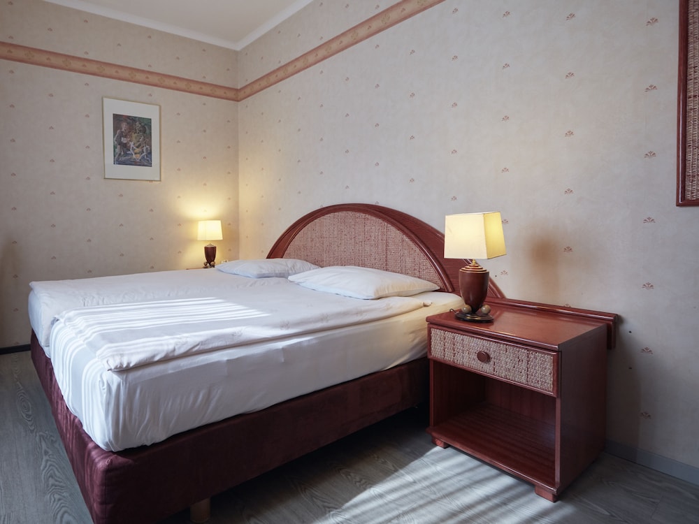 Hotel Crystal 15/50
