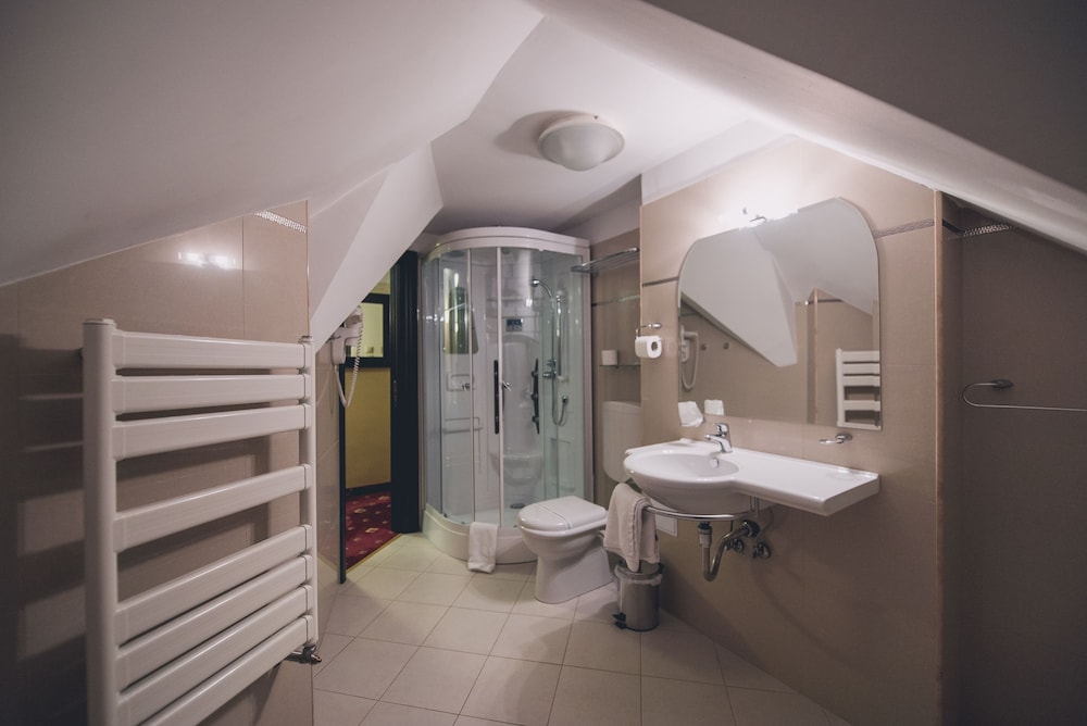 HOTEL BULEVARD PREDEAL 17/56