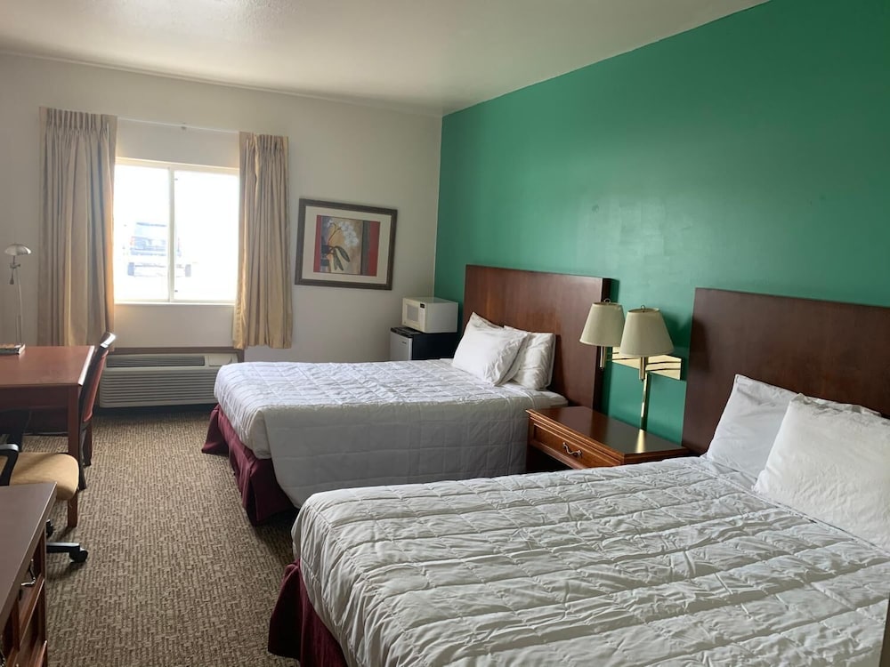 Americas Best Value Inn Gaylord 11/42