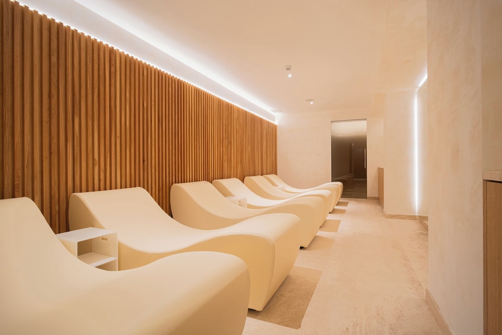 Hotel Felix Olbia 24/72
