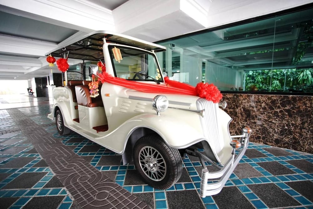Romance Hotel Sukhumvit 97 51/58