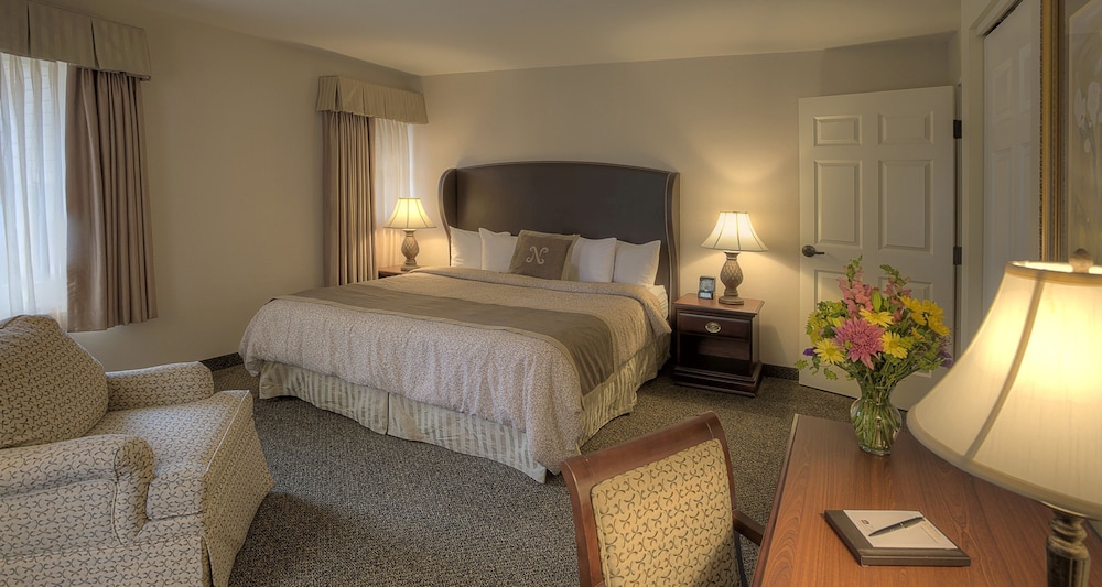 Best Western Plus the Normandy Inn Suites 11/31