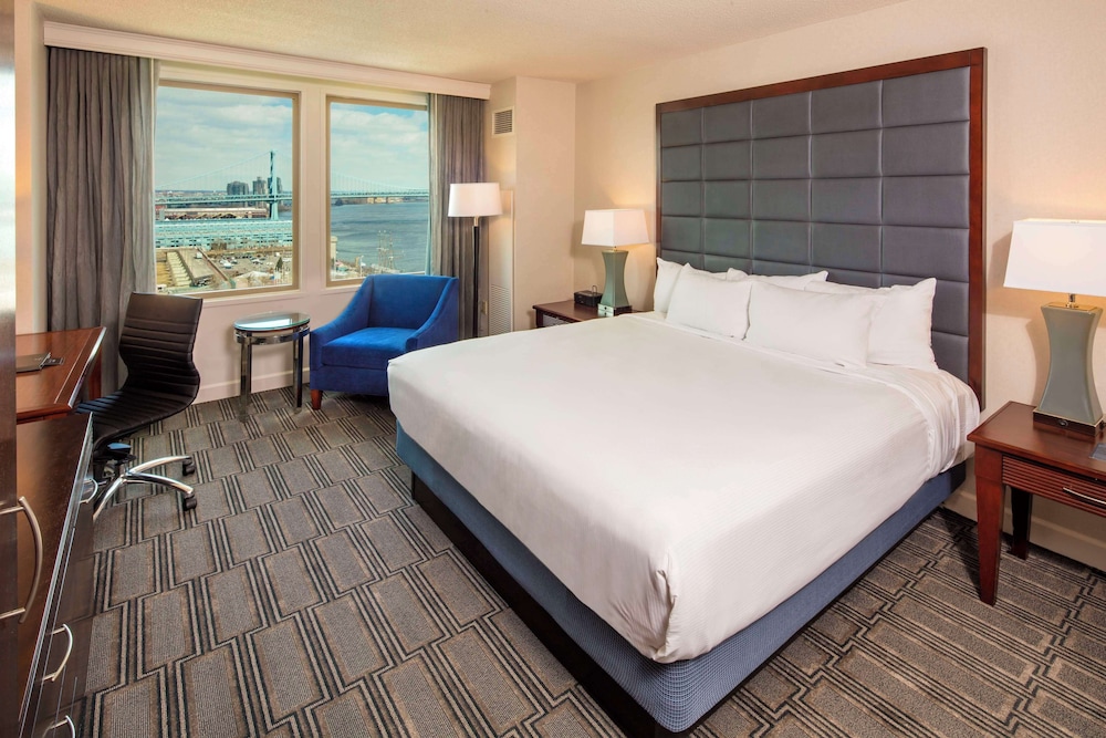 CLASSIC, KING BED, ACCESSIBLE