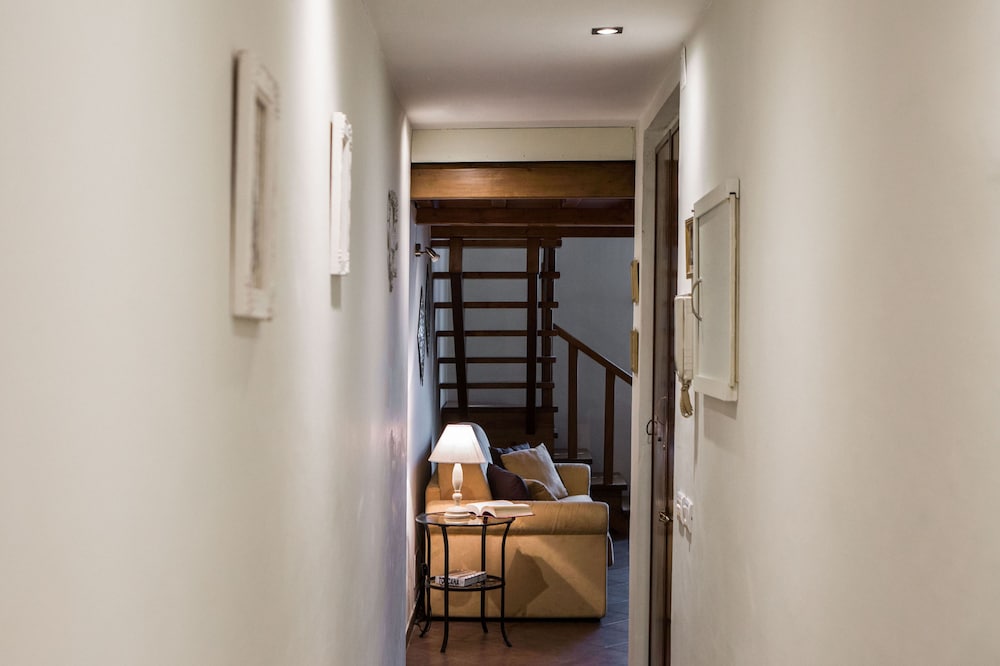 Charming Suite Cavour Heart Of Florence 10/23