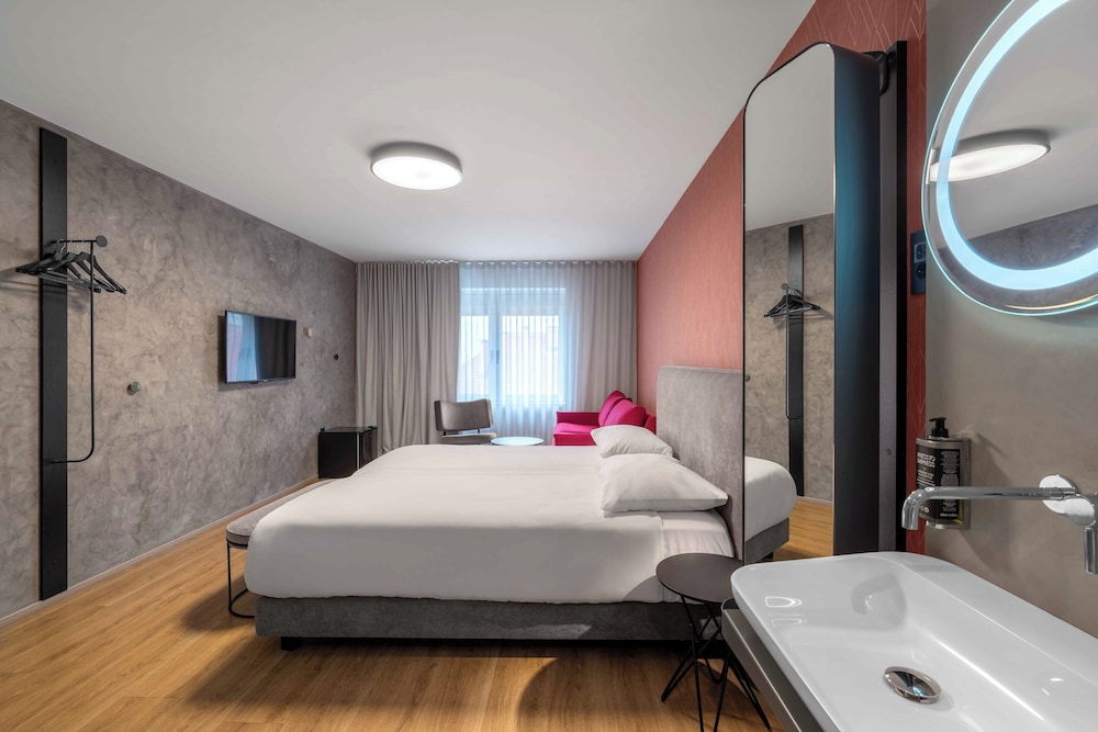 Ibis Styles Ljubljana Centre 45/51