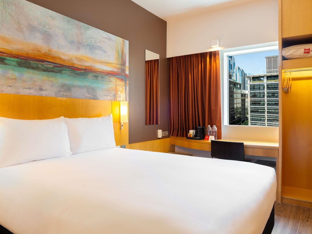 PREMIUM, QUEEN BED, ACCESSIBLE