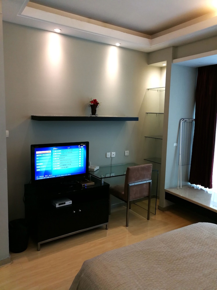 Shanghai Abest Xinshikong Apartments 54/71