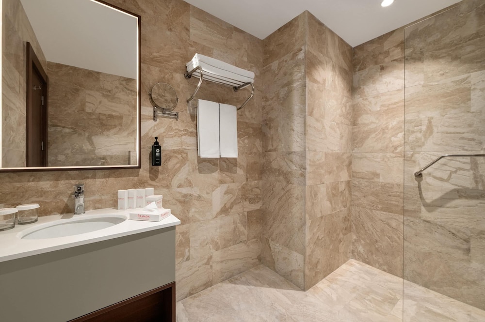 Ramada Residences by Wyndham Istanbul Haramidere 44/48