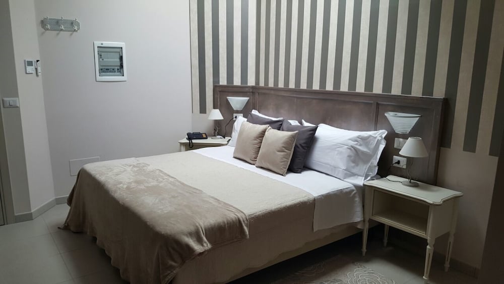 Hotel Giulio Cesare 6/43