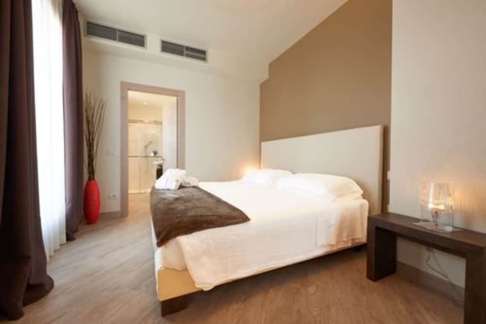 Forte16 View and Spa 28/70