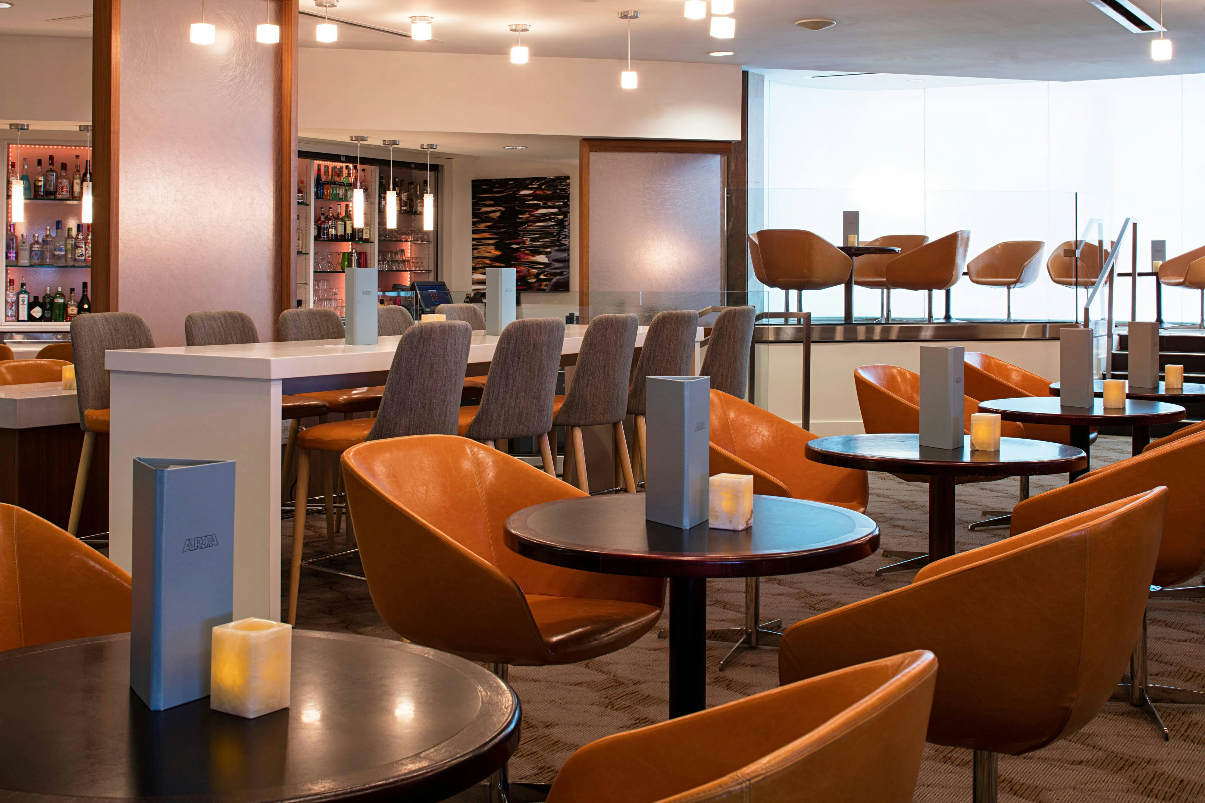 Delta Hotels by Marriott Edmonton South Conference Centre 7/22