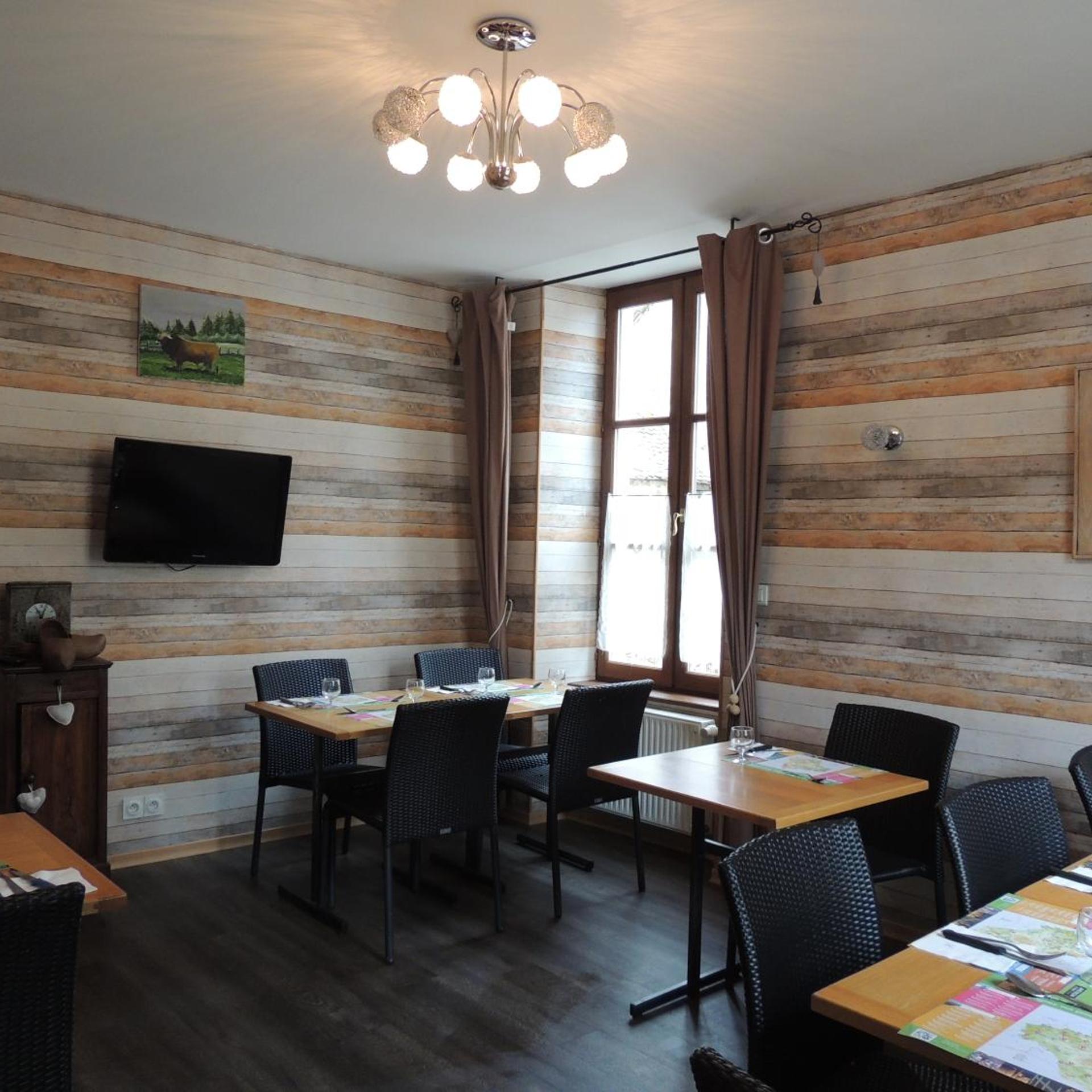 HOTEL LES COUDERCOUS 36/50