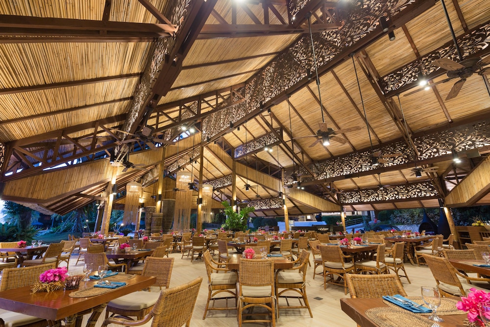 Pearl Farm Beach Resort 53/75