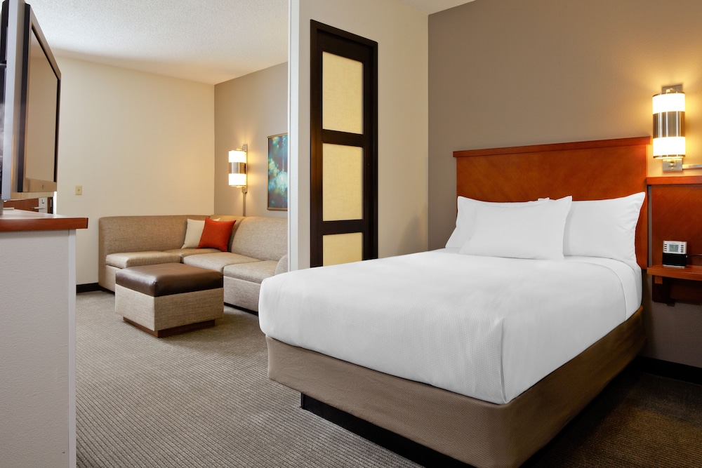 Hyatt Place Atlanta Airport-South 15/59