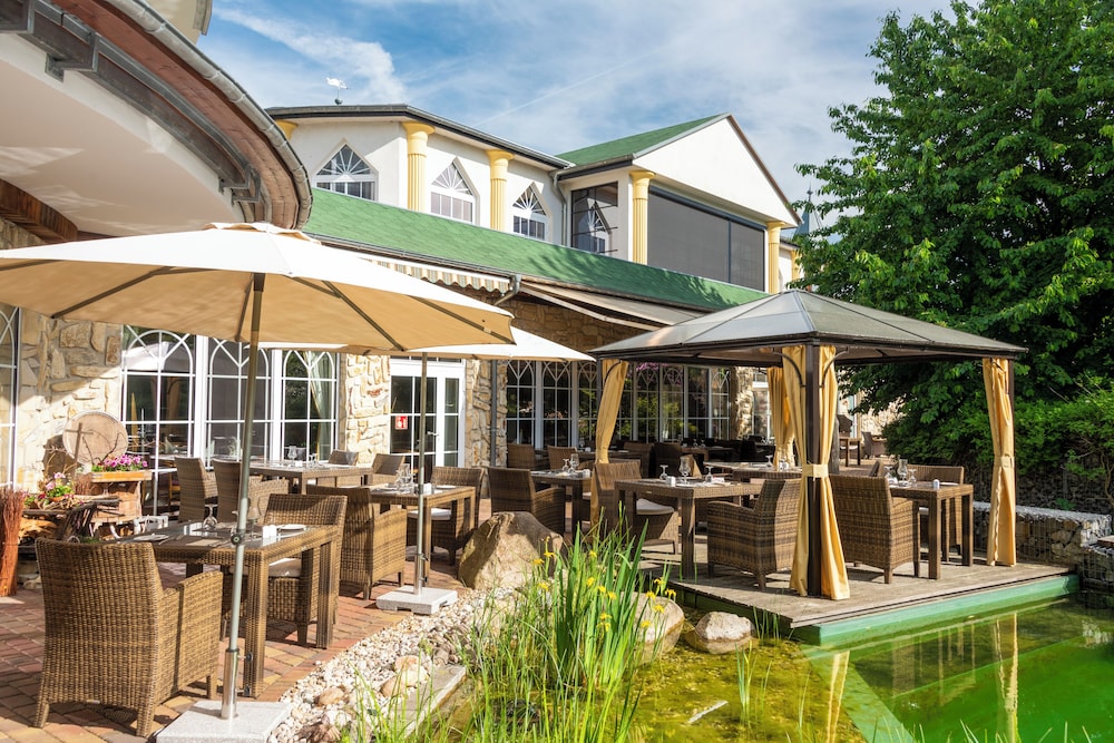 Wellnesshotel Seeschlosschen 4/50