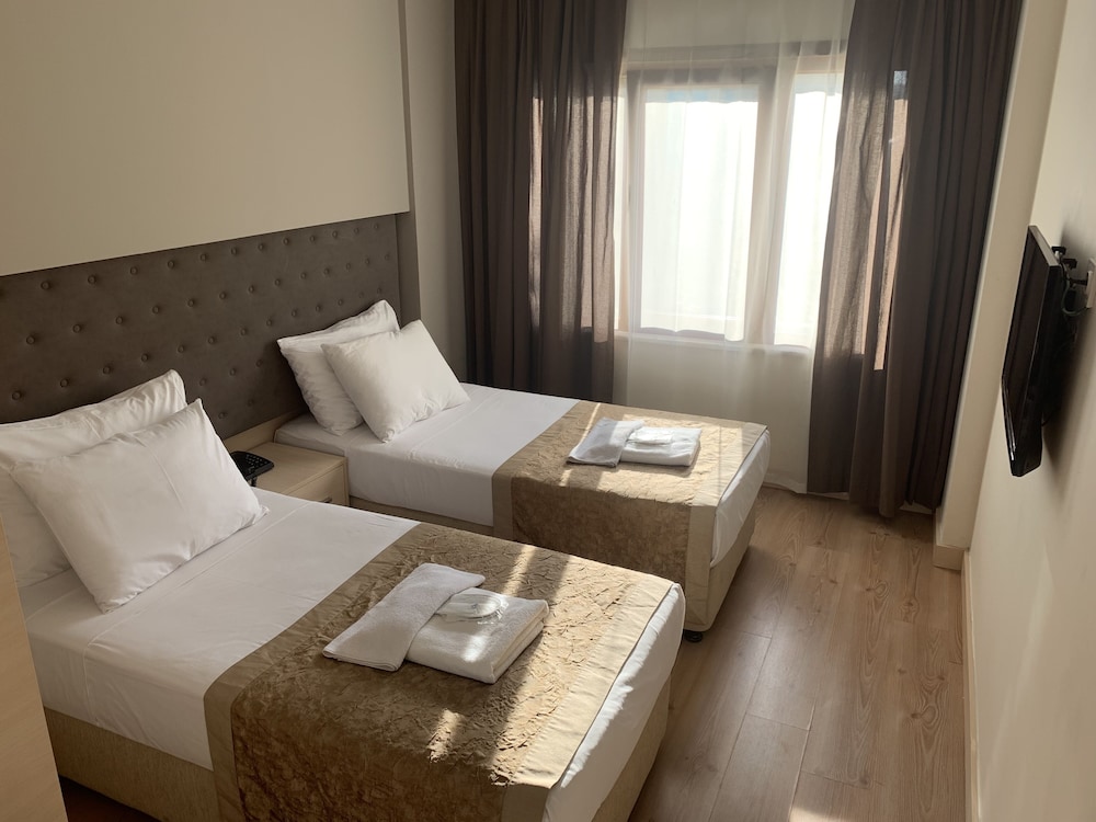 Family, Triple, 1 Double and 1 Single Bed