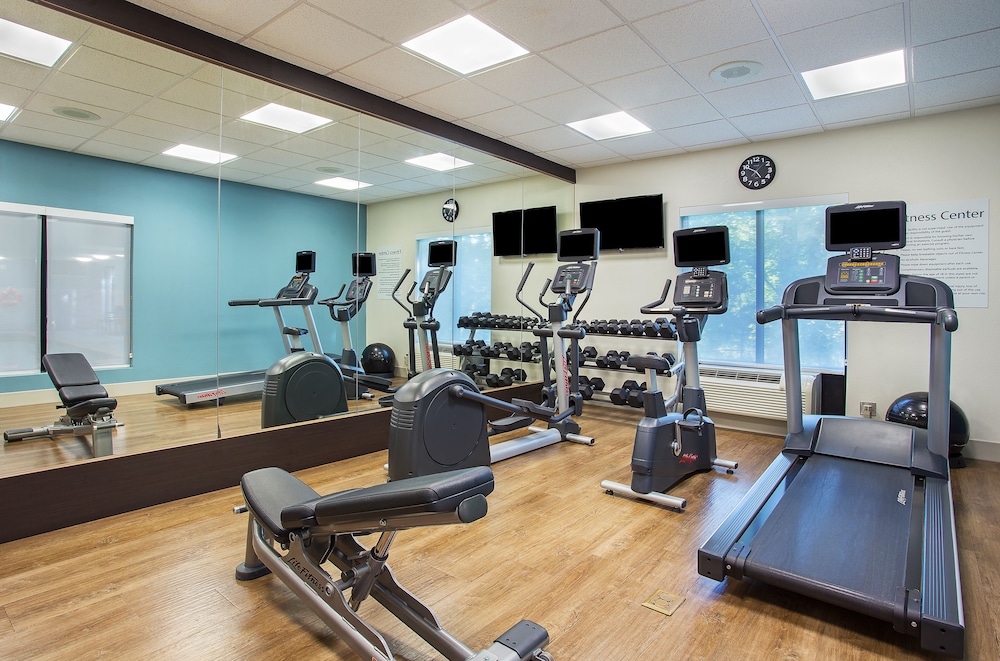 Holiday Inn Express Hotel And Suites Lebanon 24/41