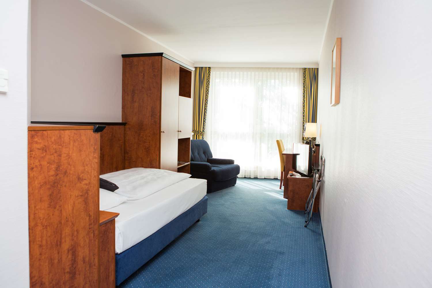 Amedia Hotel Frankfurt-Ruesselsheim 5/22