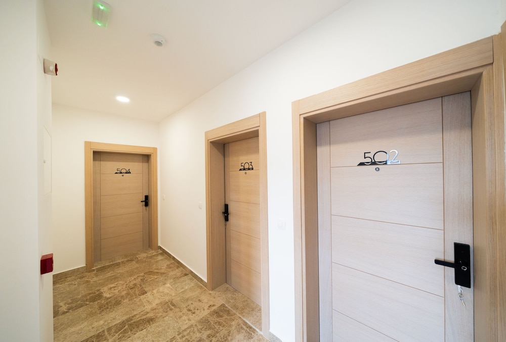 Millennium Apartments Budva photo3
