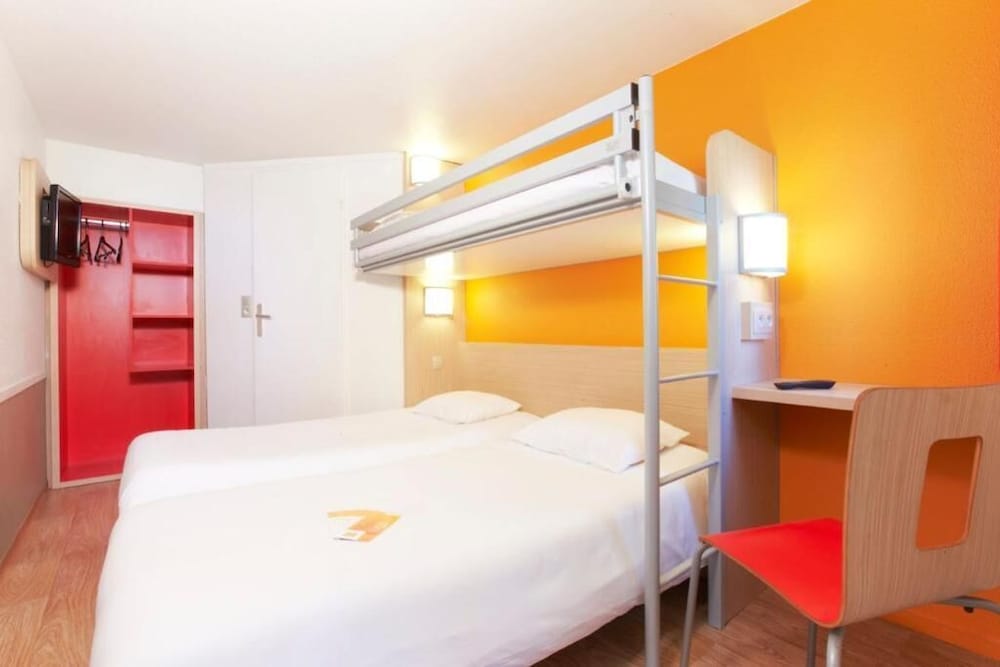Premiere Classe Tours Nord 18/30