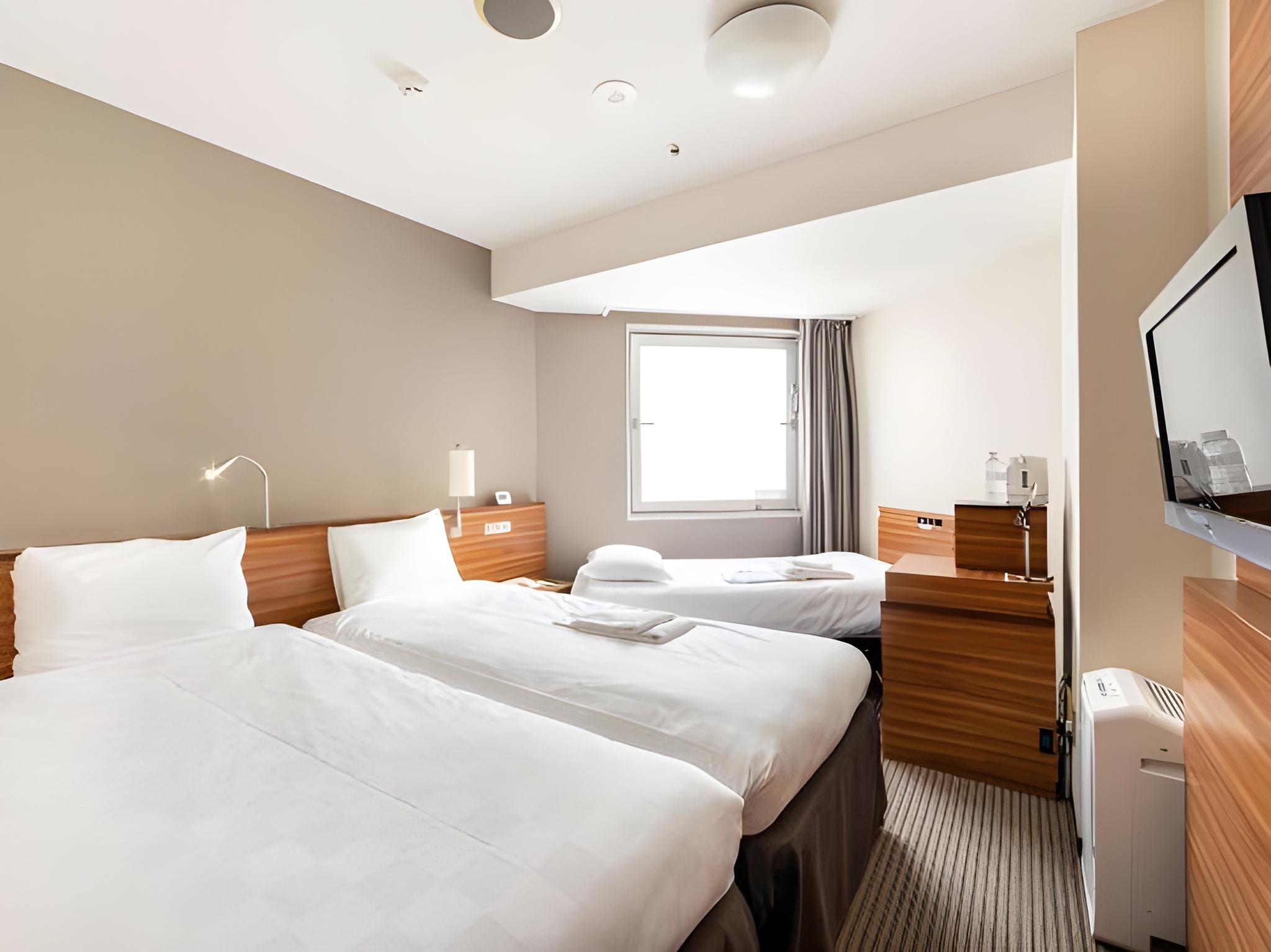 Hollywood, Twin Beds