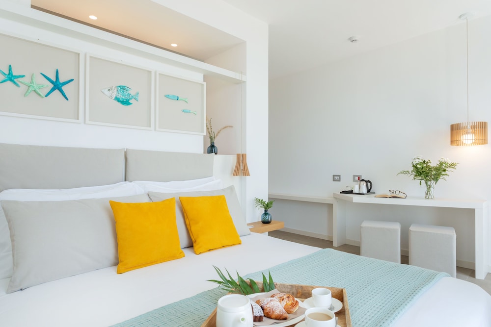 Albatros Beach Hotel 23/28