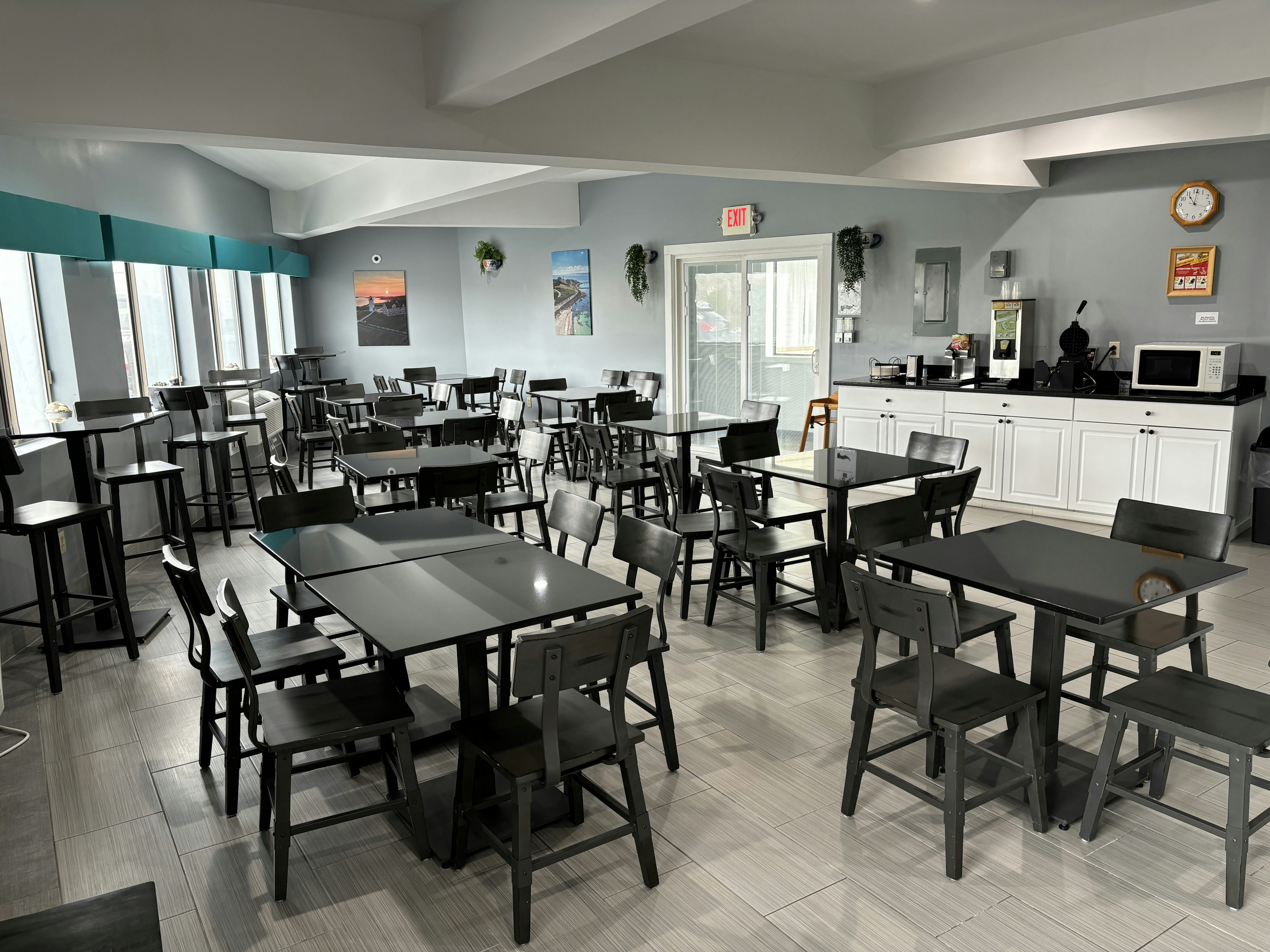 Admiralty Inn & Suites - a Red Collection Hotel 10/13