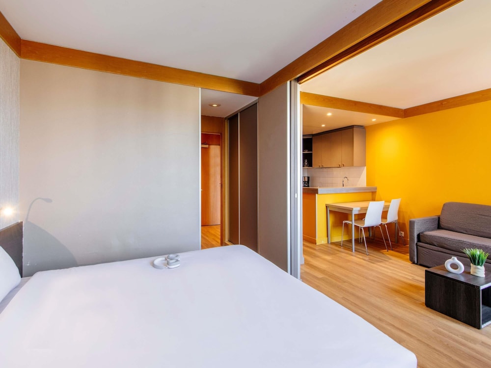 Adagio Paris XV 18/64