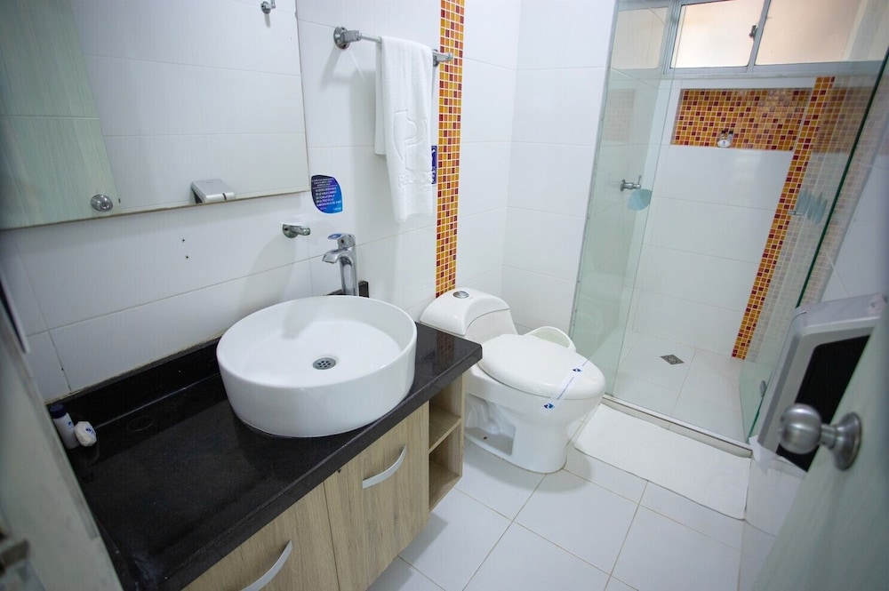 استوديو بسرير كوين وسريرين منفصلين، Hotel Poblado Covenas 5/5