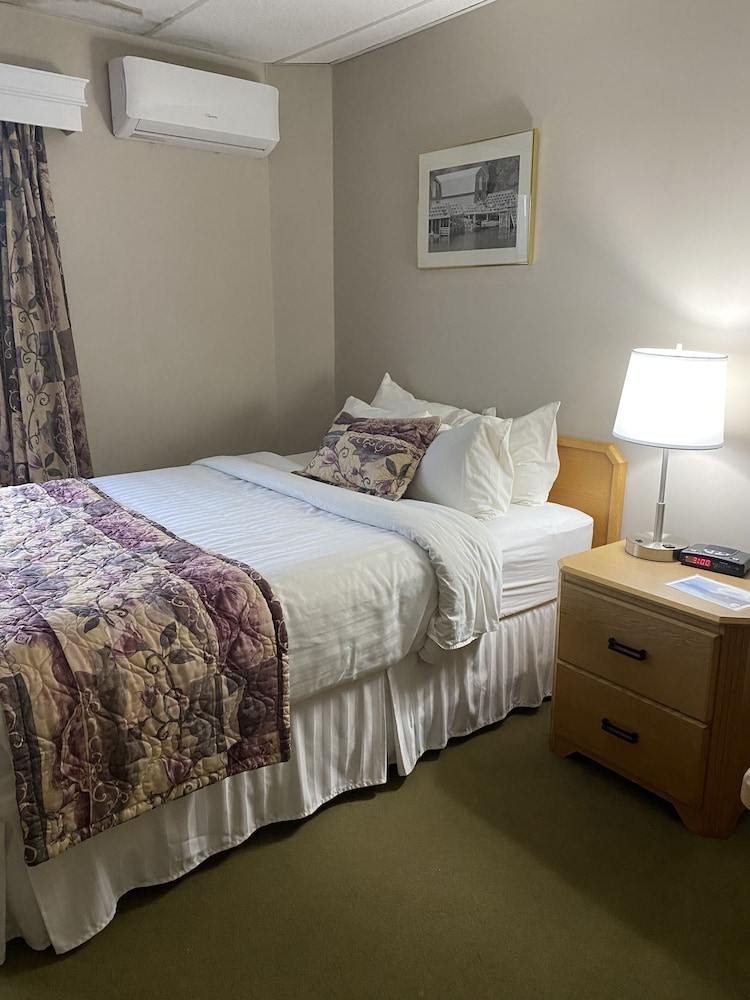 Ocean View Hotel 12/50