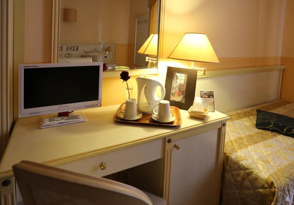 Hotel Corso 13/27