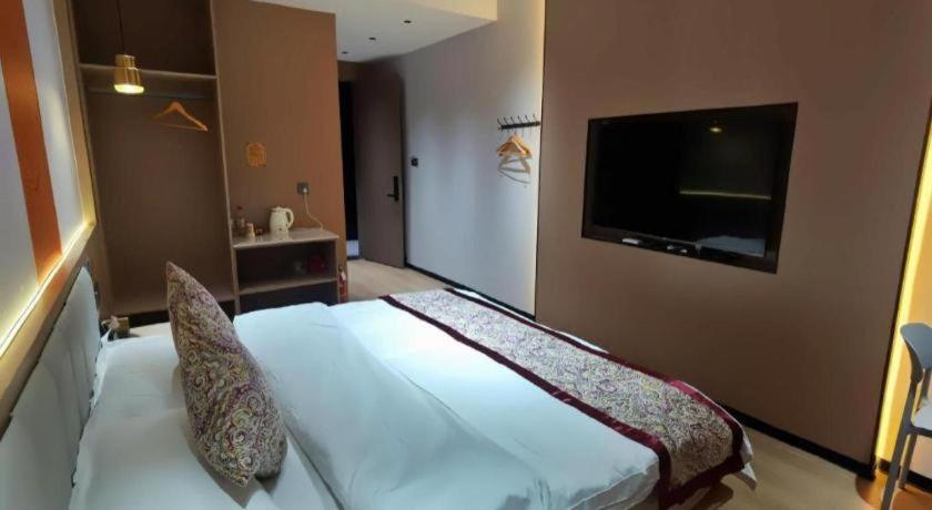 Vienna Hotel (Suzhou Jinji Lake) 17/50