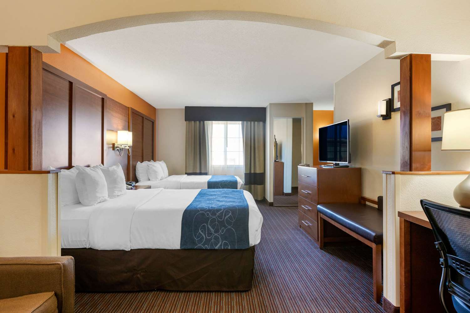 Upgrade, Suite, 2 Queen Beds