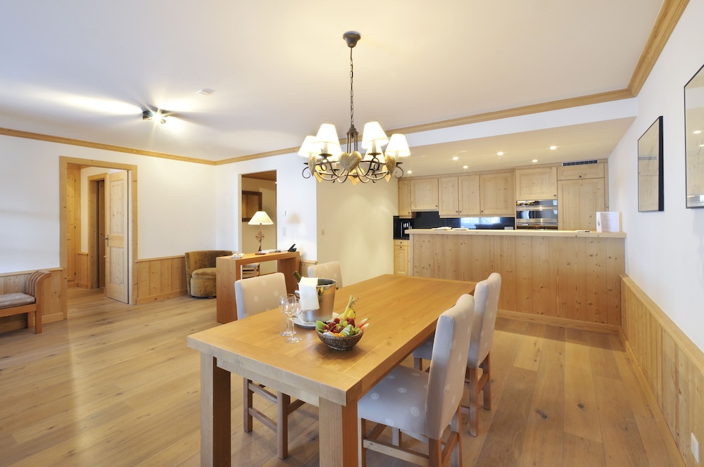 Chalet RoyAlp Hotel & Spa 74/86
