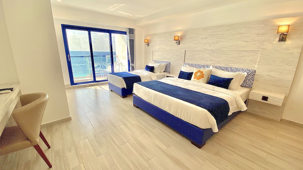 Kaani Palm Beach 22/61