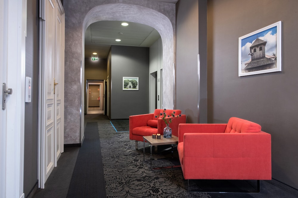 lobby