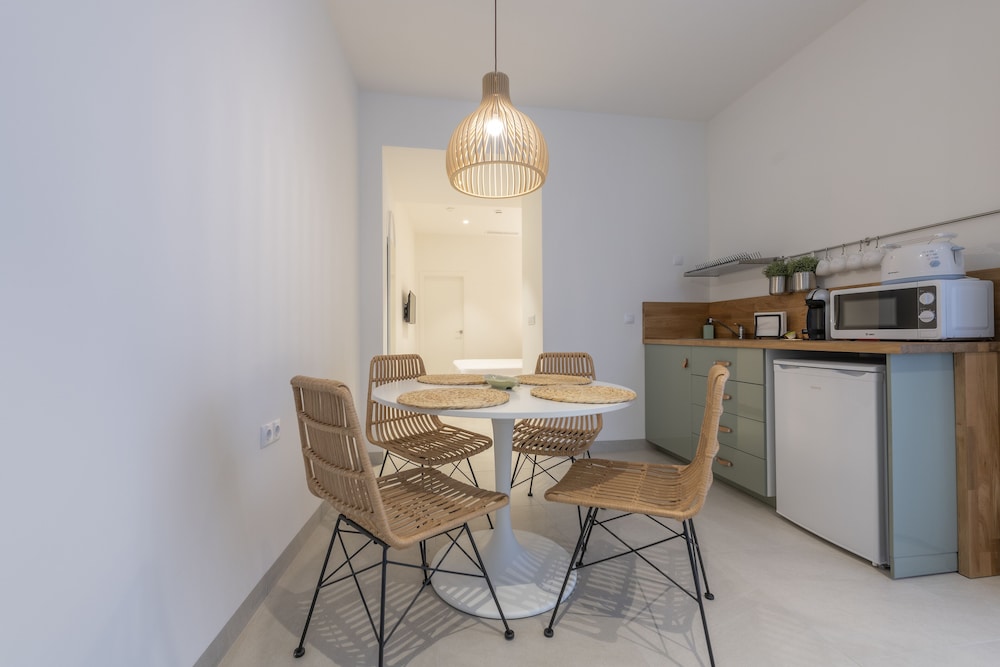 Alzocaire Hostal Boutique 53/61