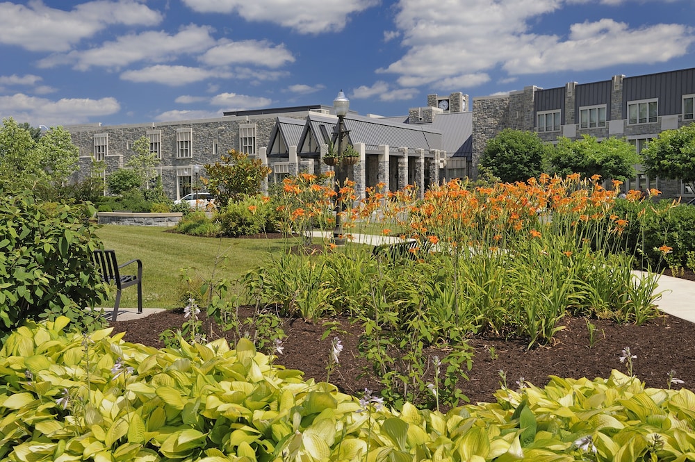 The Inn At Virginia Tech And Skelton Conference Center 42/50