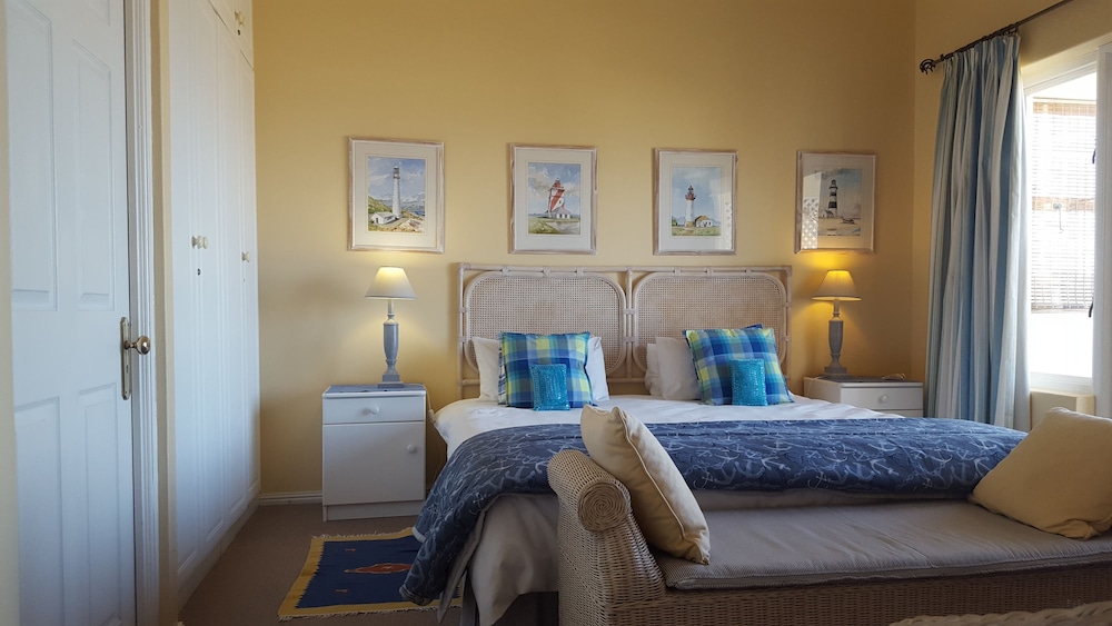 Albatross Guest House 39/68