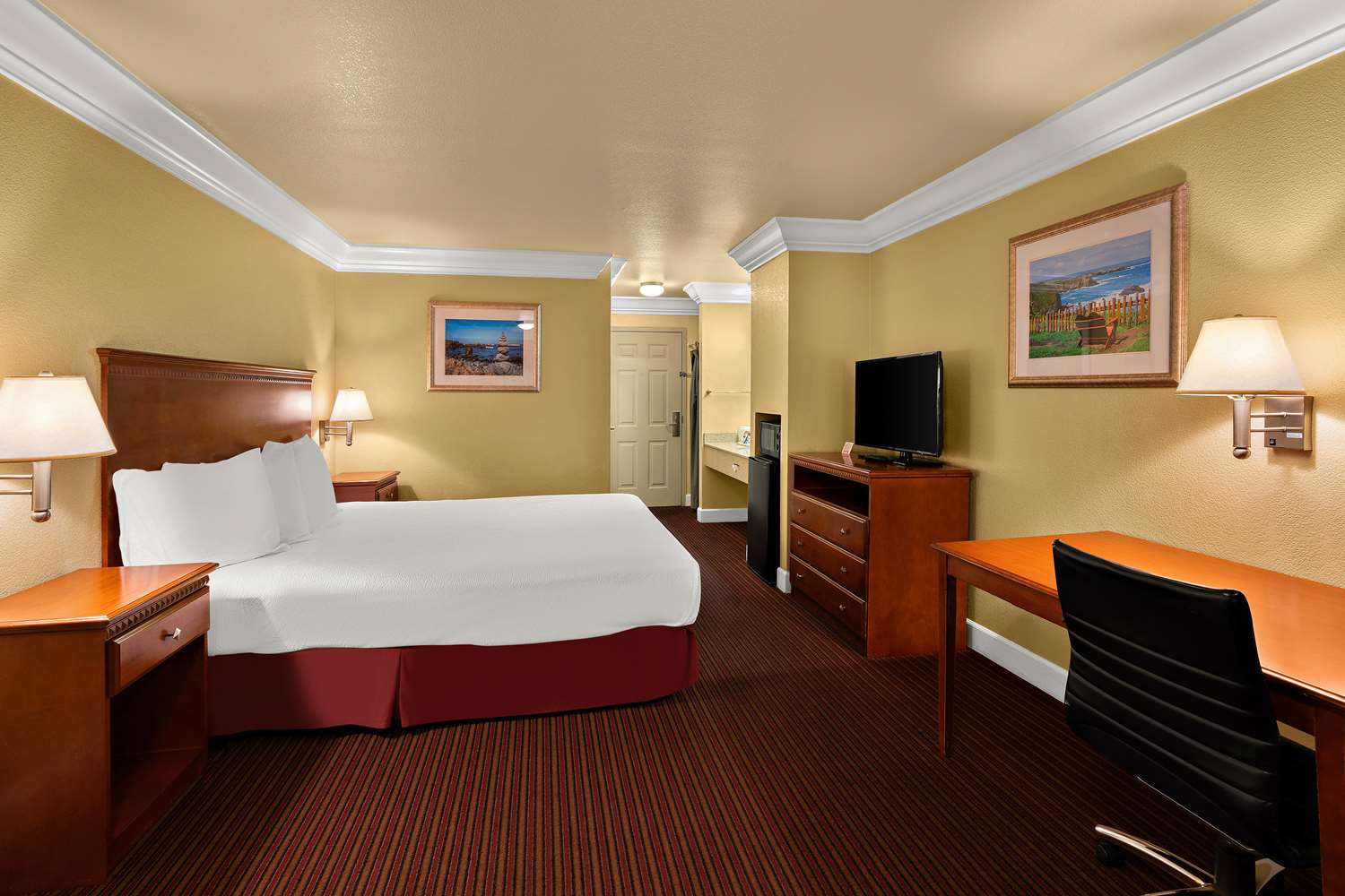 Room, King Bed, Best Western Willits Inn 3/5