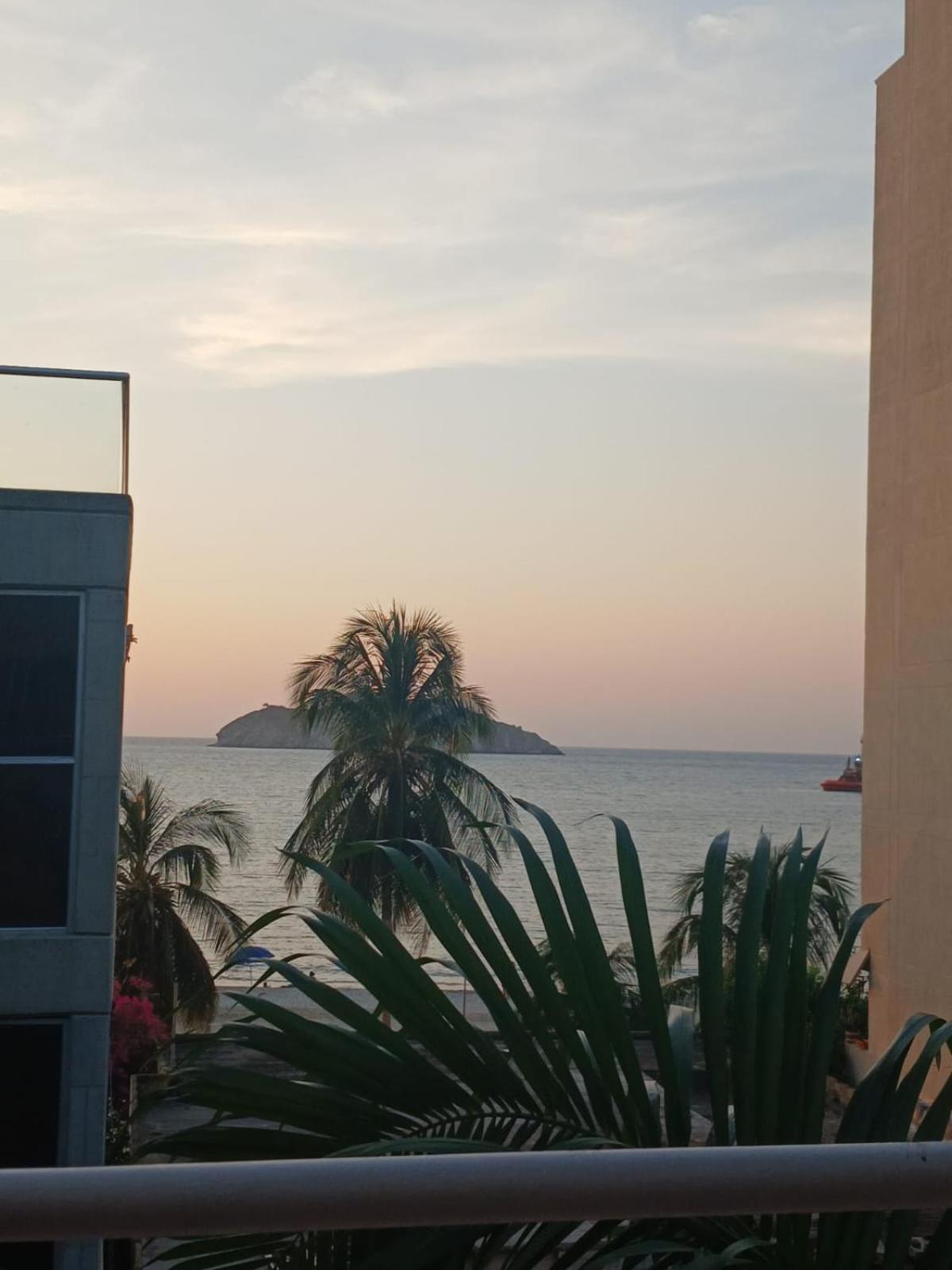 Hotel Bahia Plaza 44/54