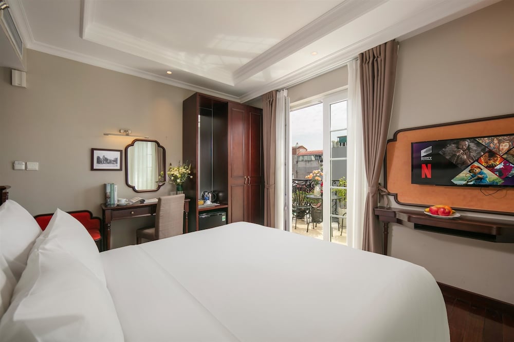 Executive, Double Bed, Balcony or Terrace, Small