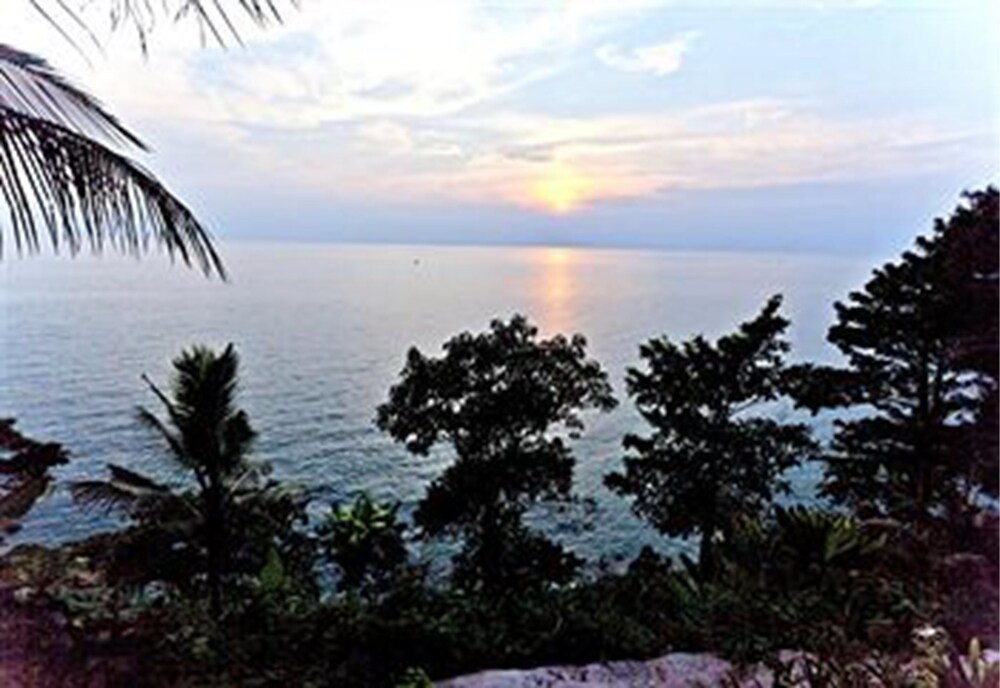 CHANG CLIFF RESORT 65/70