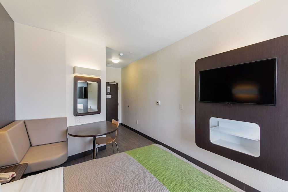 Motel6 Austin, TX - Airport 31/43
